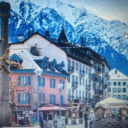 Outa Centre Apartment