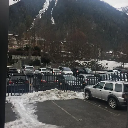 Outa Centre Chamonix